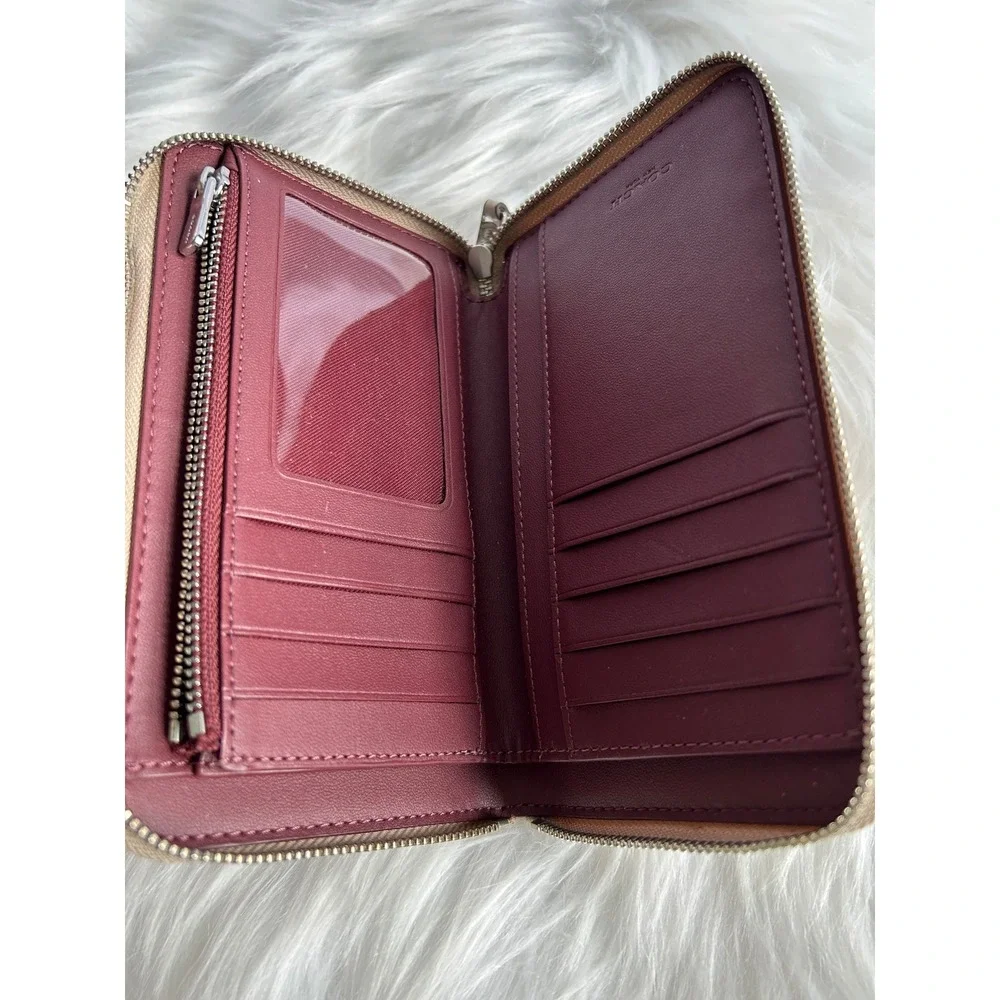 Coach Medium Zip Around Taupe Pebbled Leather Wallet Excellent - Picture 4 of 7